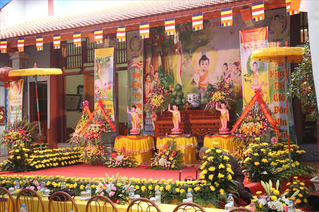 Chúc Mừng Đại Lễ Phật Đản Năm 2014 Huyện Ba Vì